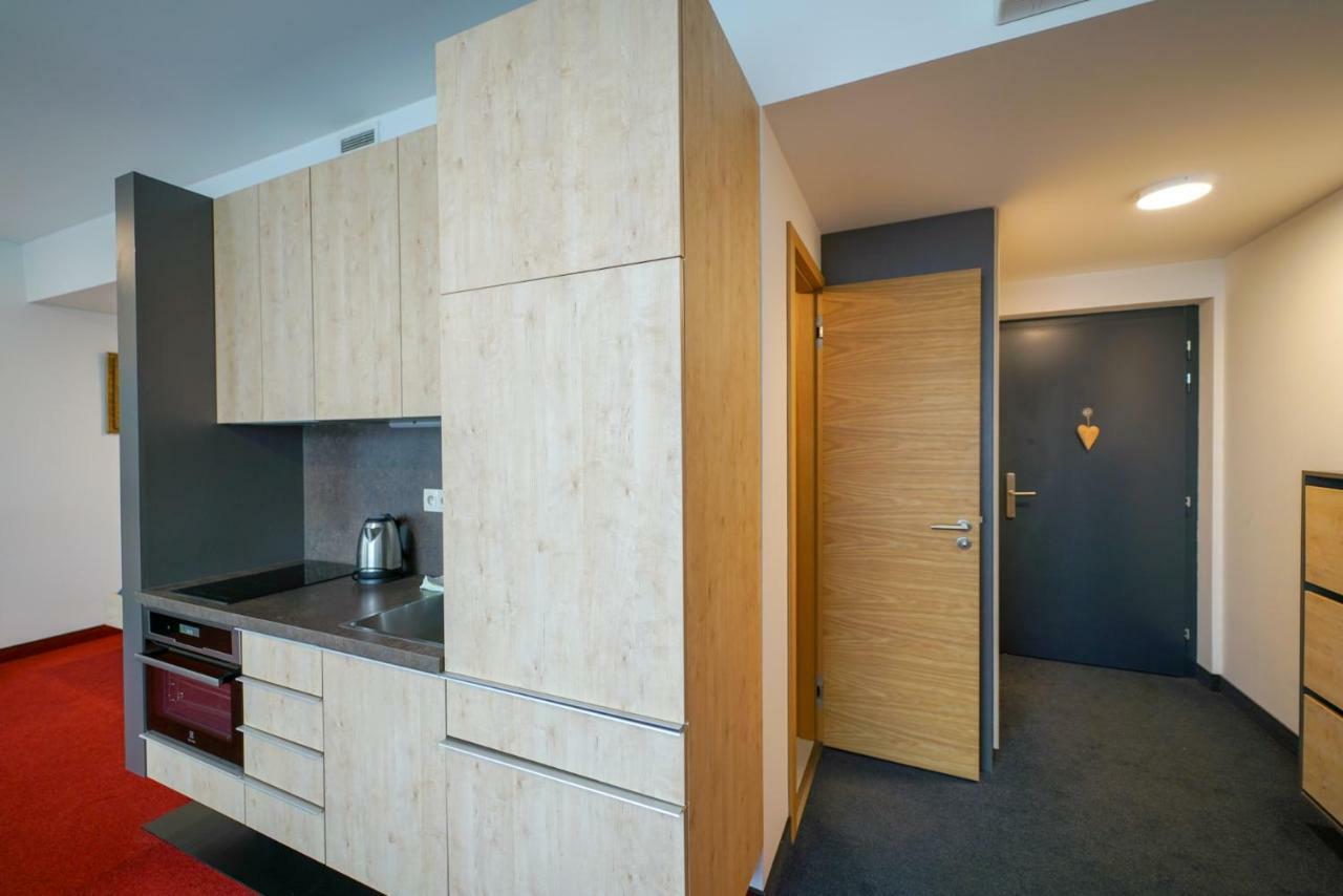 Zora Exclusive Apartment 브라티슬라바 외부 사진
