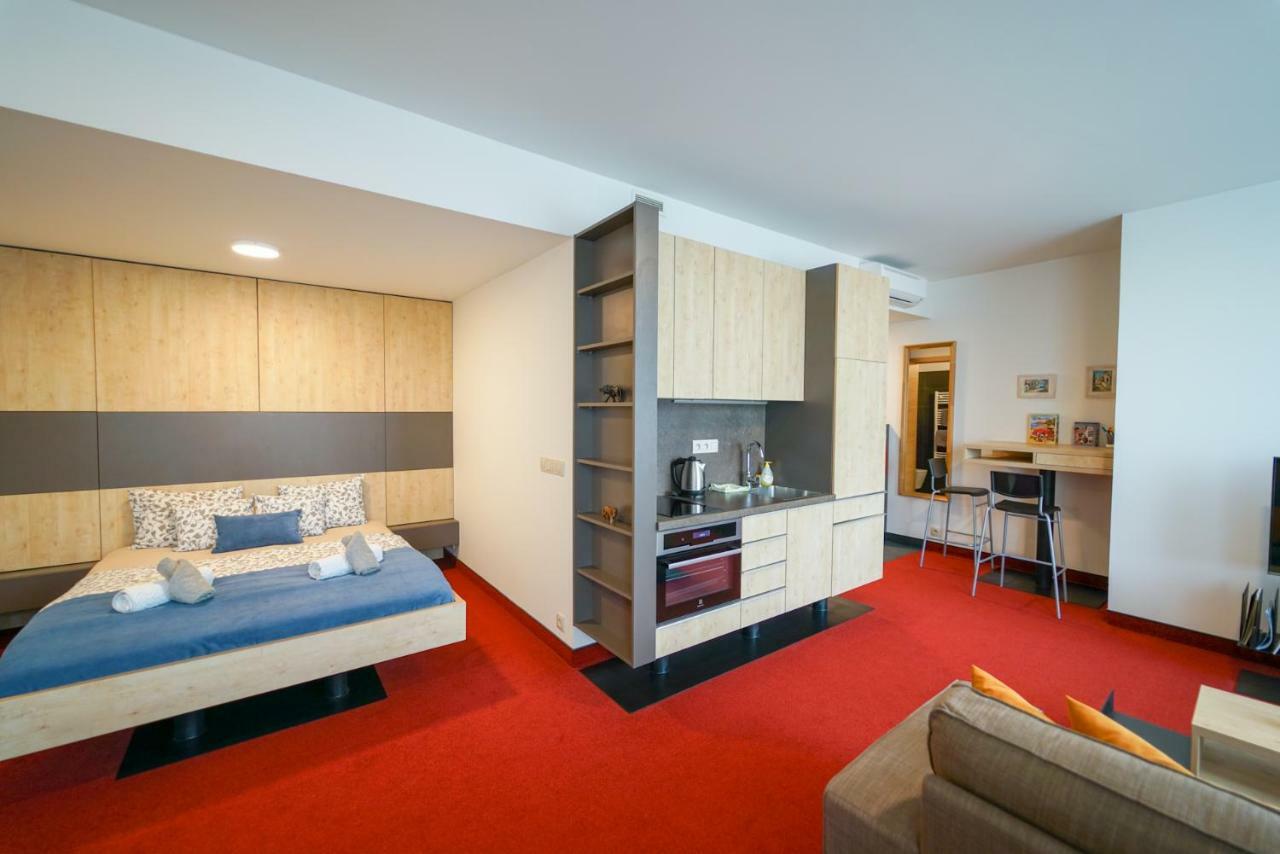 Zora Exclusive Apartment 브라티슬라바 외부 사진